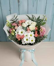 Букет цветов из:  Розы, Лизиантусы и Хризантемы в Вохме