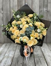 Букет цветов из:  Розы и Лизиантусы #REPLACE_PRED# Вохме