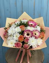 Букет цветов из:  Розы, Герберы и Хризантемы в Вохме