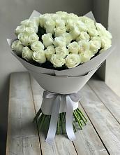 Букет 35 Белых роз в Вохме