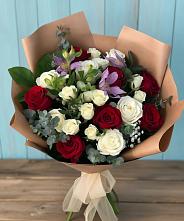Букет цветов из:  Розы и Альстромерии #REPLACE_PRED# Вохме