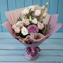 Букет цветов из:  Розы и Лизиантусы в Вохме