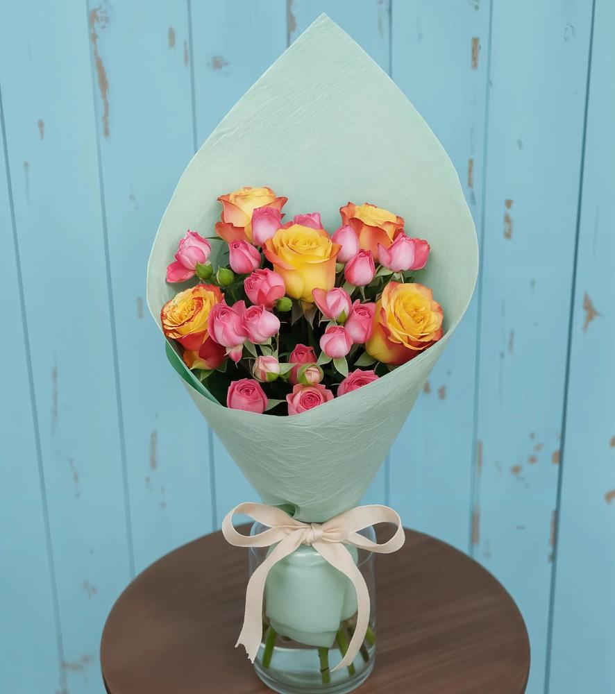 Букет цветов из: Розы в Вохме