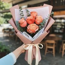 Букет цветов из:  Розы в Вохме