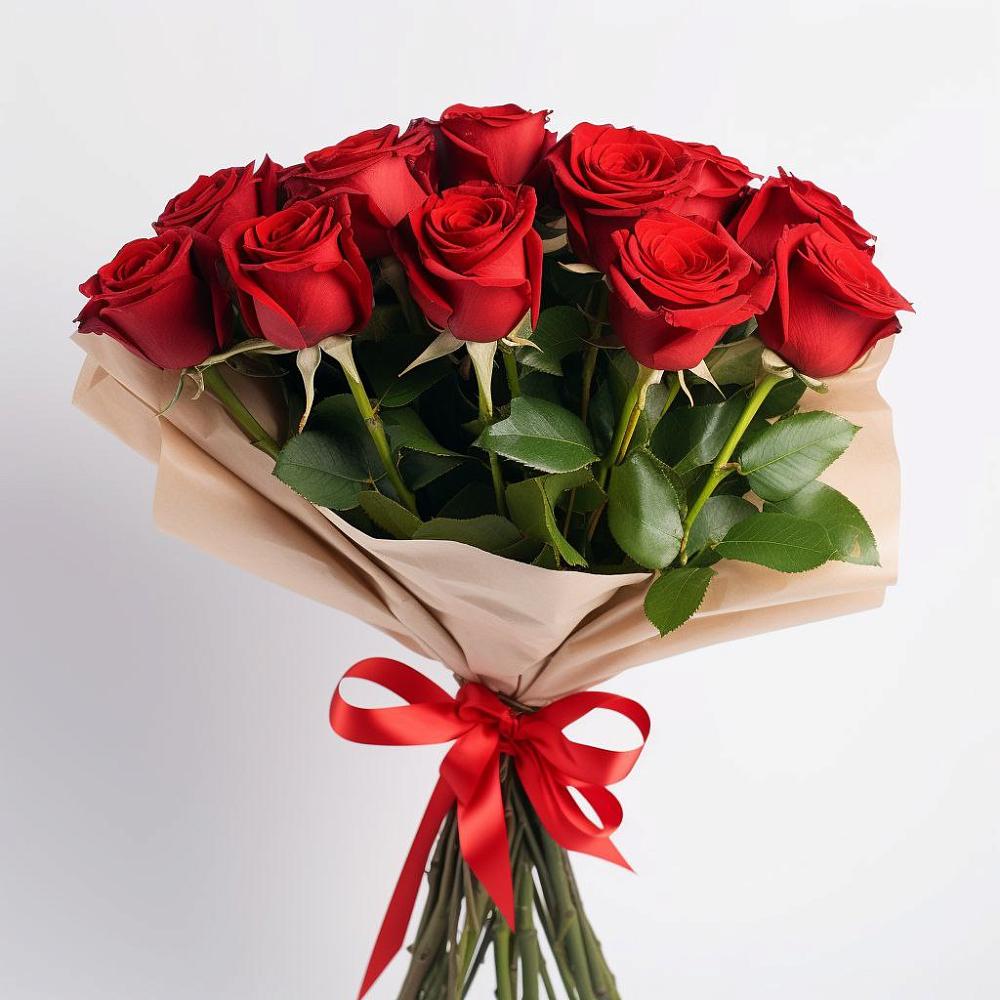 Букет 11 Красных роз Эдлесс Лав в Вохме