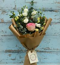 Букет цветов из:  Розы и Лизиантусы #REPLACE_PRED# Вохме