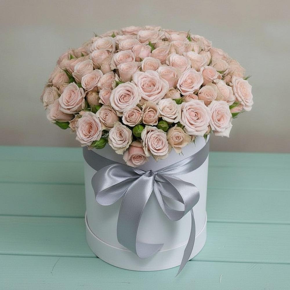 Цветочная композиция из Розы в шляпной коробке в Вохме